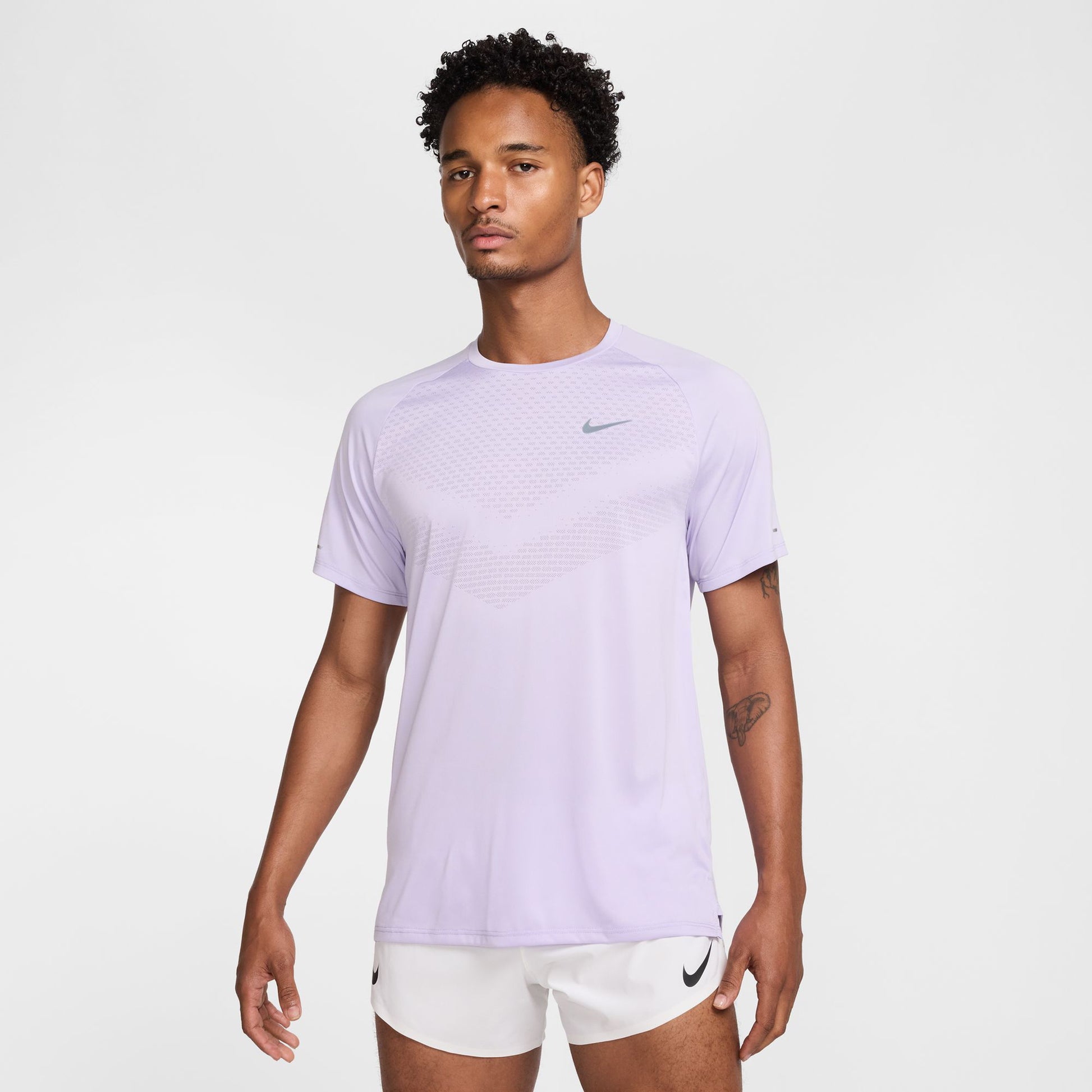 Nike Stride Running shirt Men - lilac