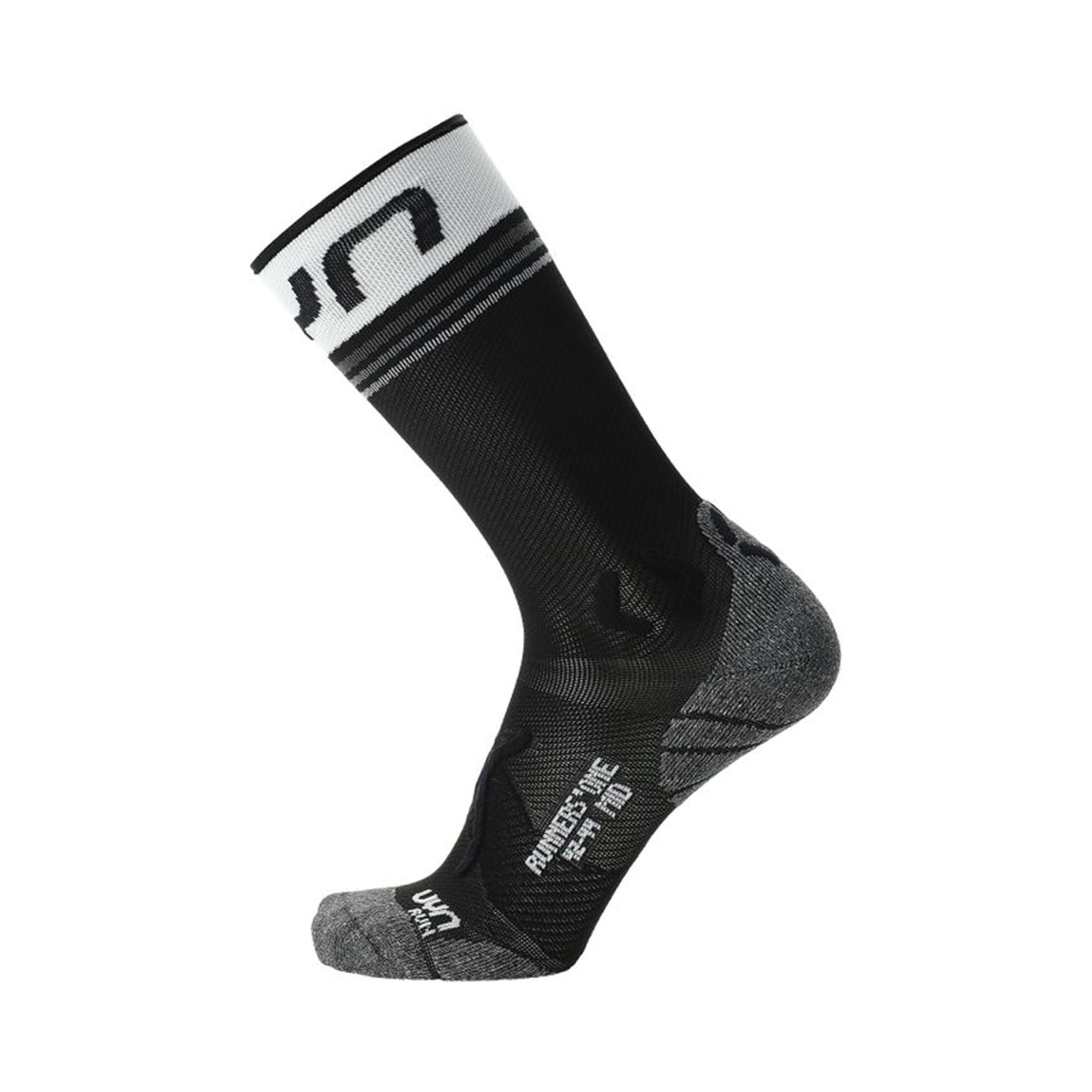 UYN Runner's One Running Socks Men-Black,White