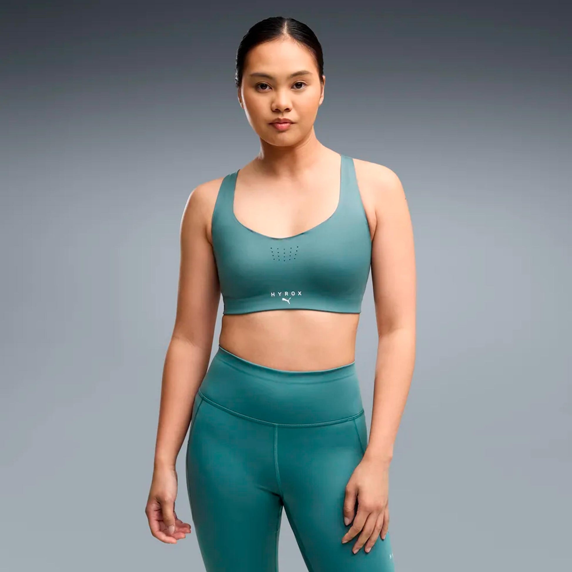 Puma HYROX PWRMODE  Sports bras Women - green