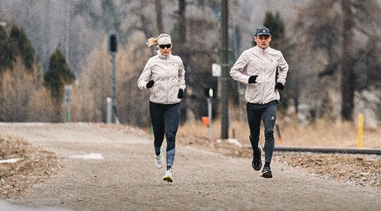 Running clothes online store