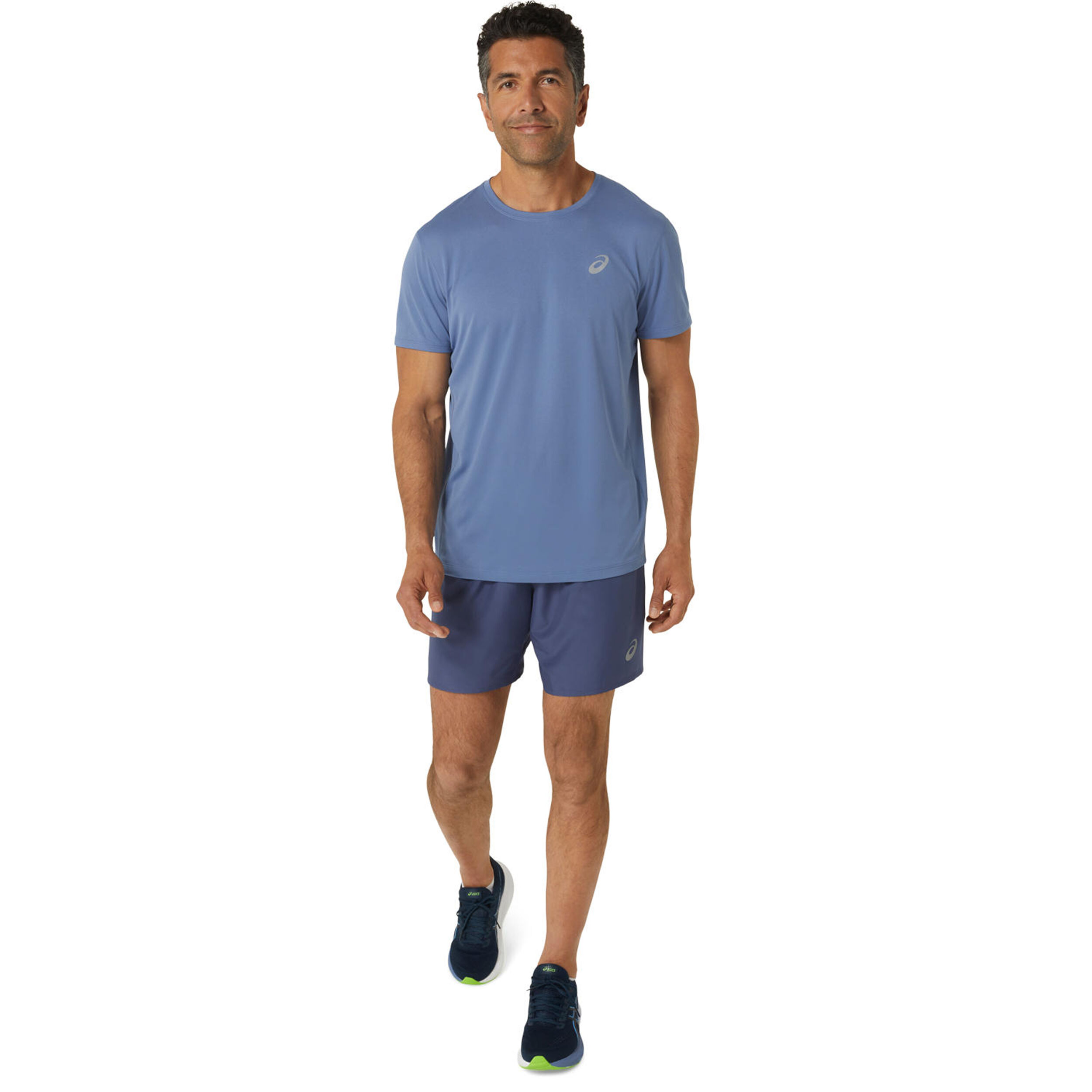 Buy ASICS Core 7 Inch Running Shorts Men Dark Blue in size S online Running Point COM