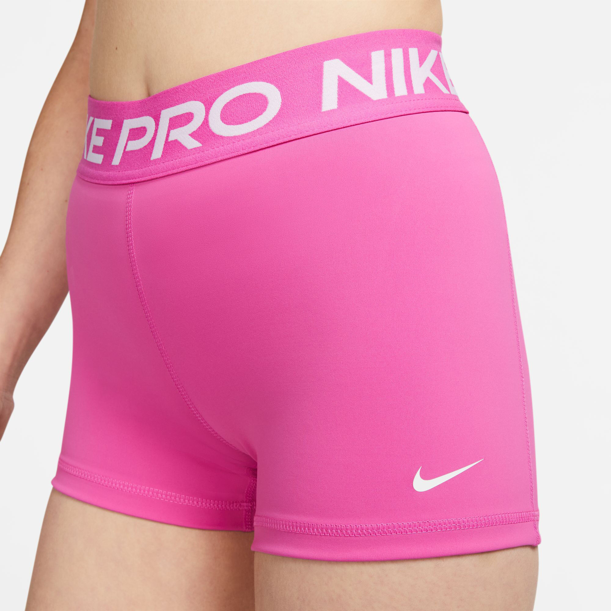 Buy Nike Performance 365 3in Ball Shorts Women Pink White online Running Point COM