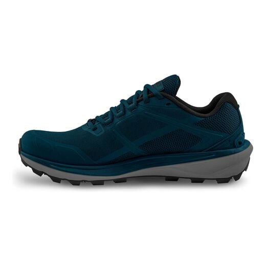 TOPO ATHLETIC