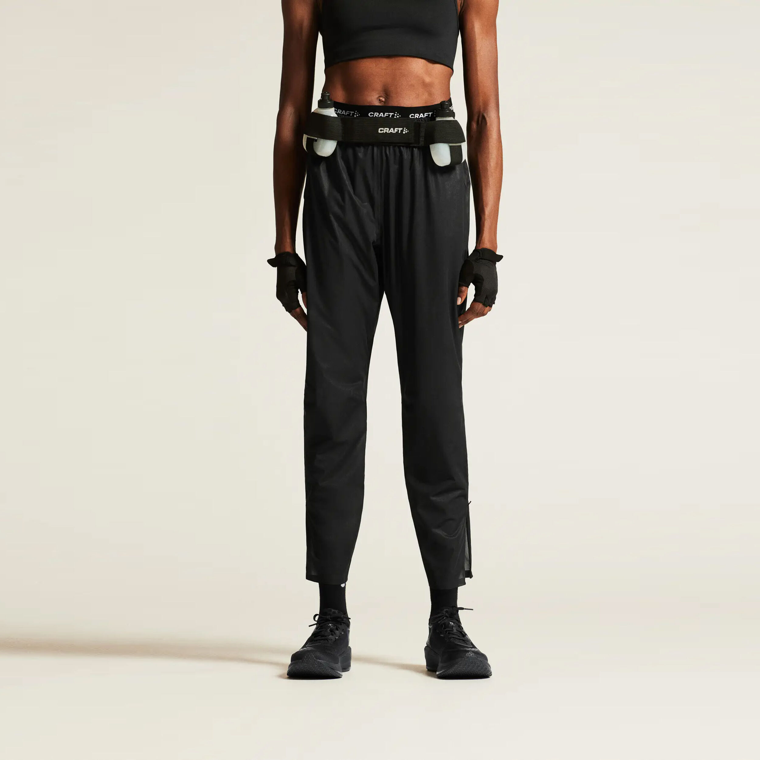 Buy Craft Pro Hydro Lightweight Running Pants Women Black online Running Point COM