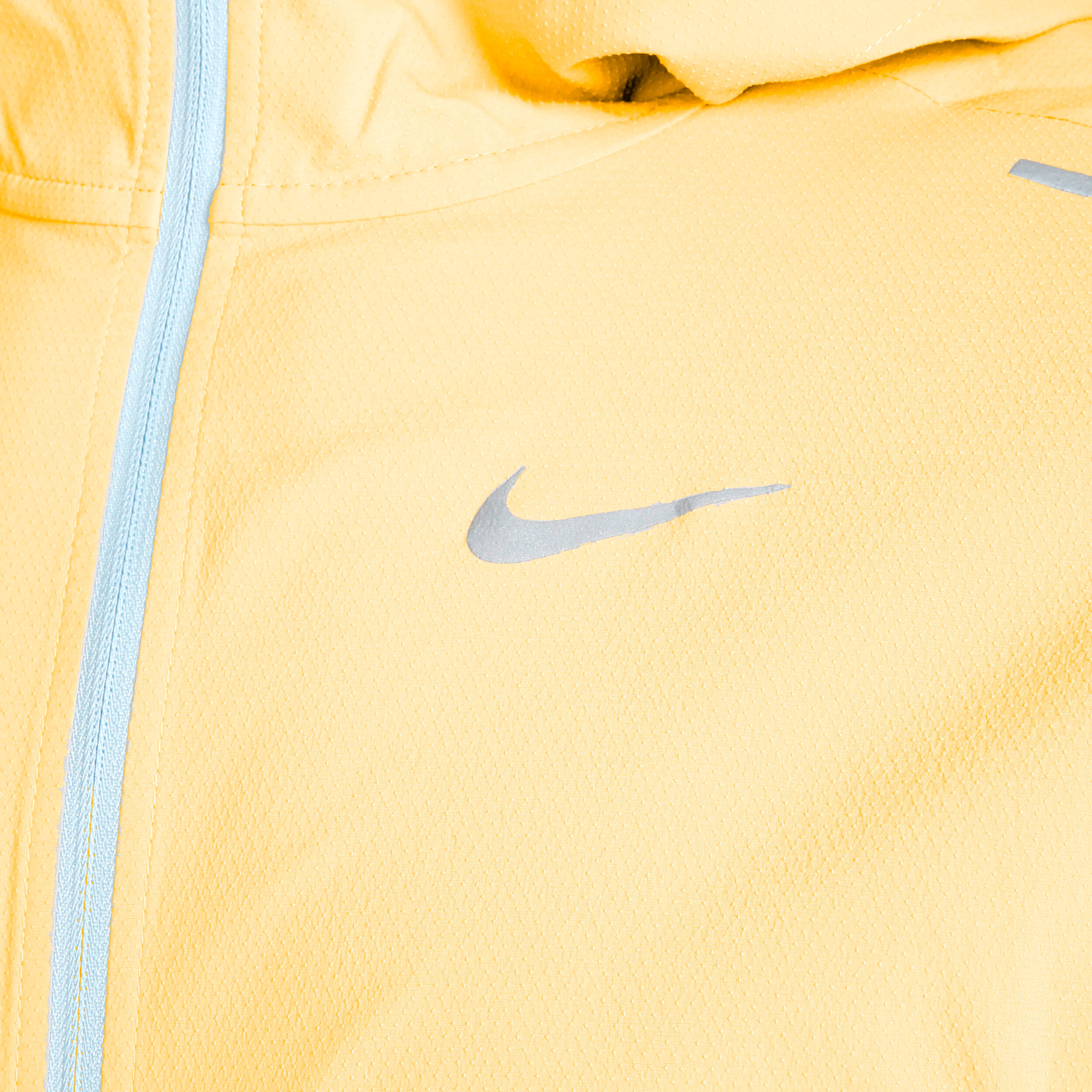 Buy Nike Windrunner Running Jacket Men Yellow Grey online Running Point COM