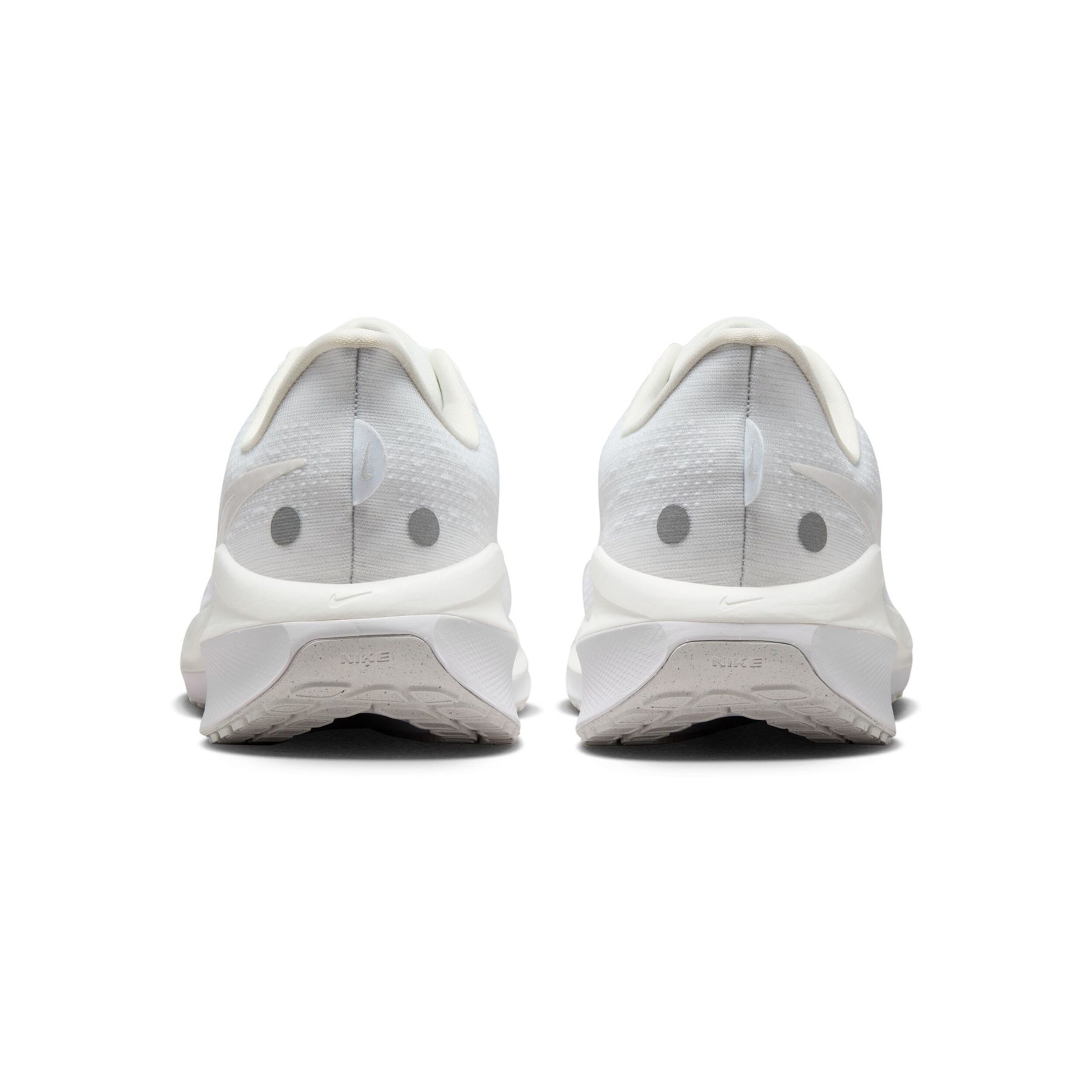 Buy Nike Vomero 17 Neutral Running Shoe Men White online Running Point COM