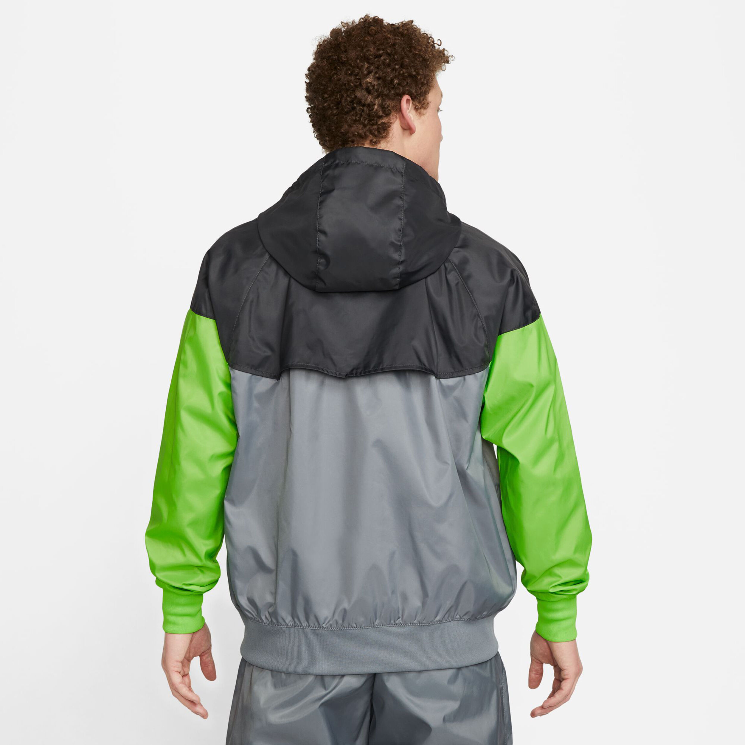 Buy Nike Sportswear Heritage Essential Windrunner Training Jacket Men Grey Neon Green online Running Point COM