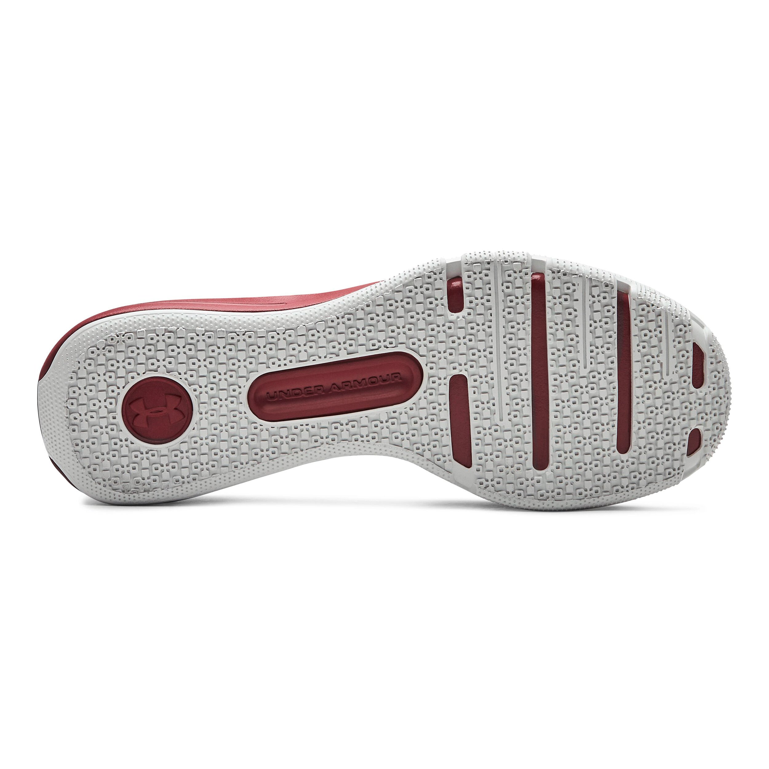 Under armour men's charged ultimate deals 3.0