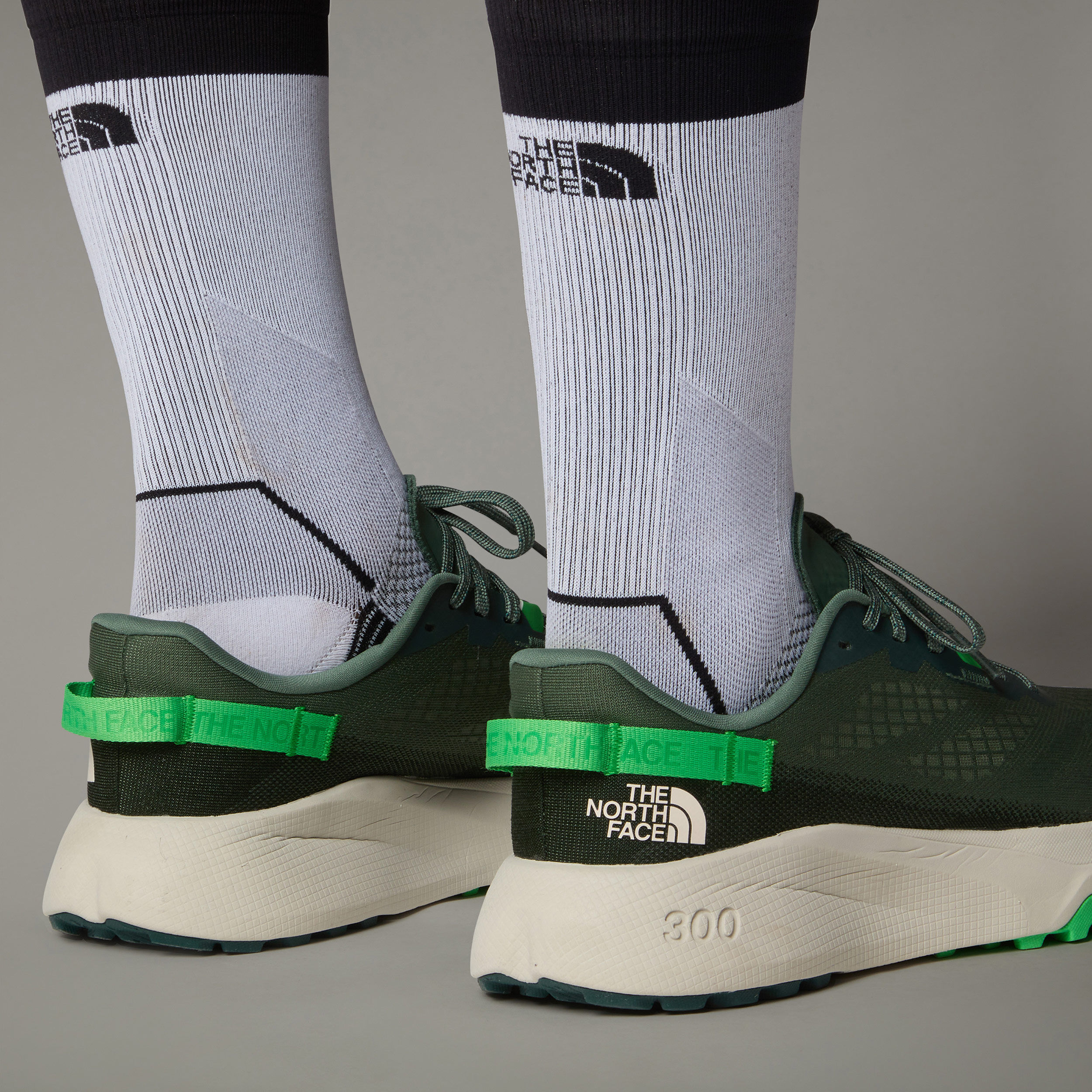 Buy The North Face Altamesa 300 Trail Running Shoe Men Dark