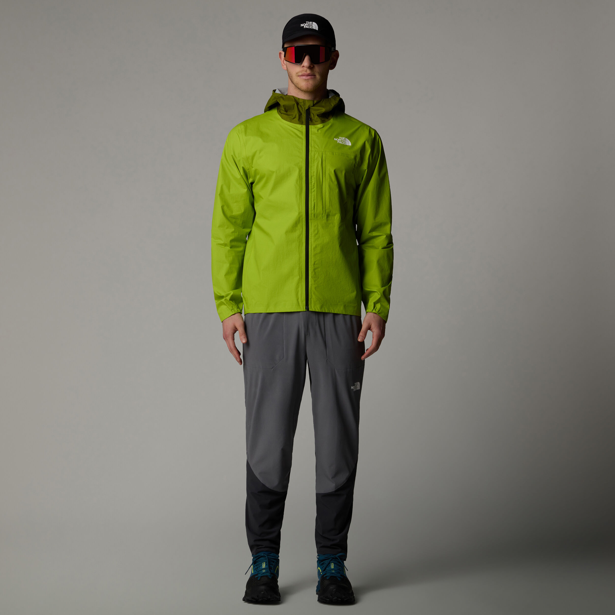 Buy The North Face Higher Run Rain Running Jacket Men Green in size XL online Running Point COM