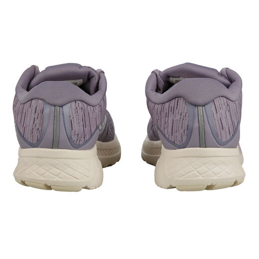 Saucony