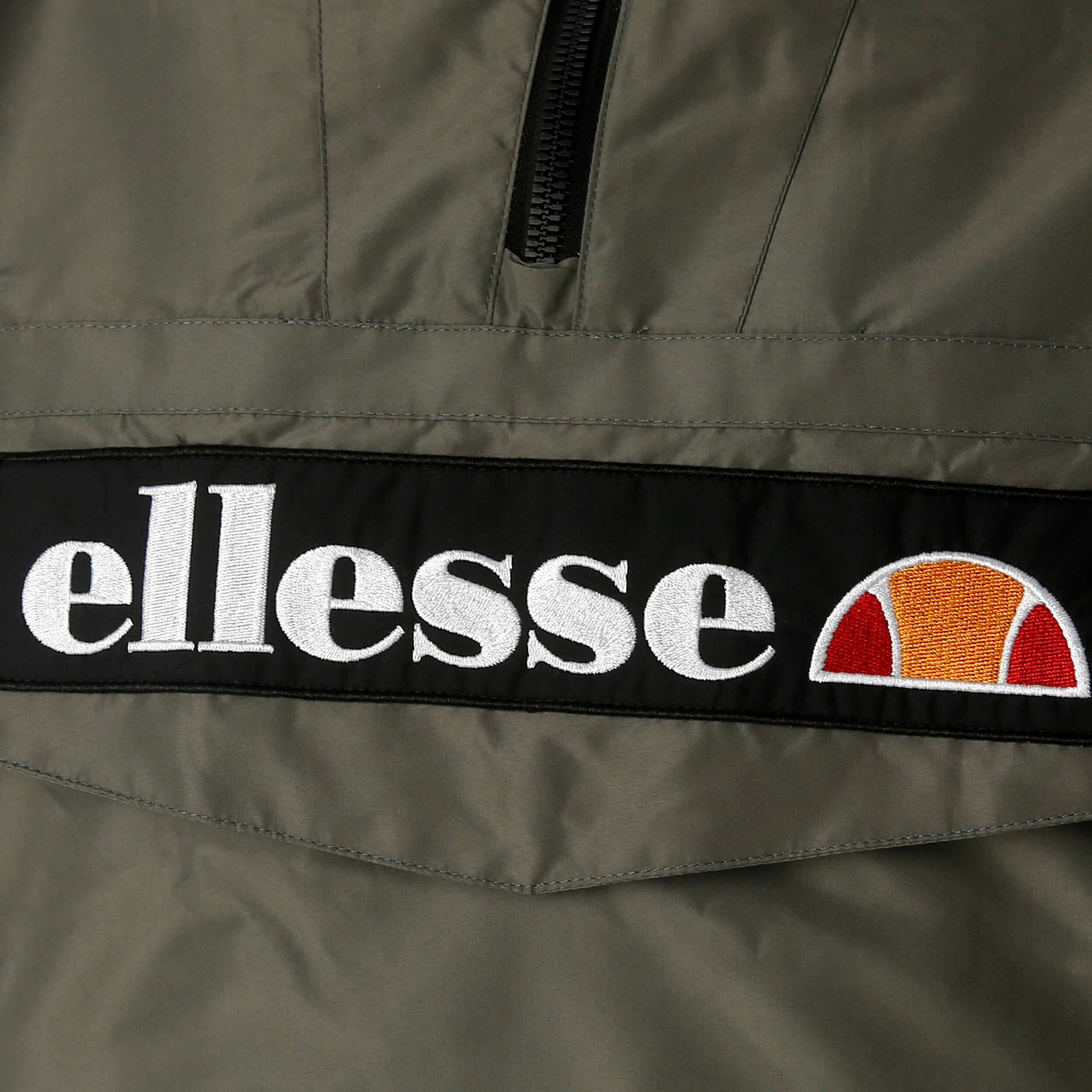 Buy Ellesse Mont 2 Training Jacket Men Olive, Black online