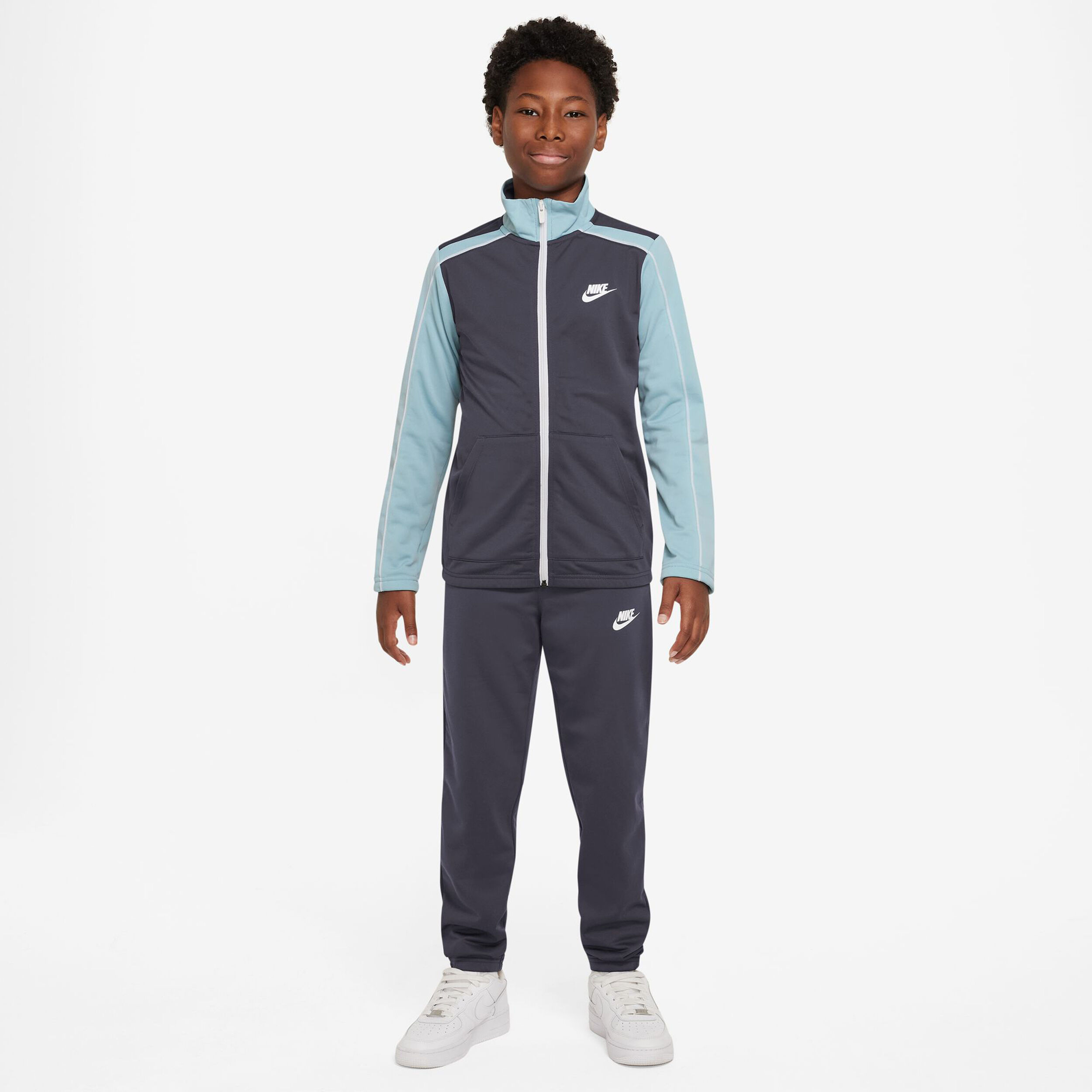 Big boys nike tracksuit online