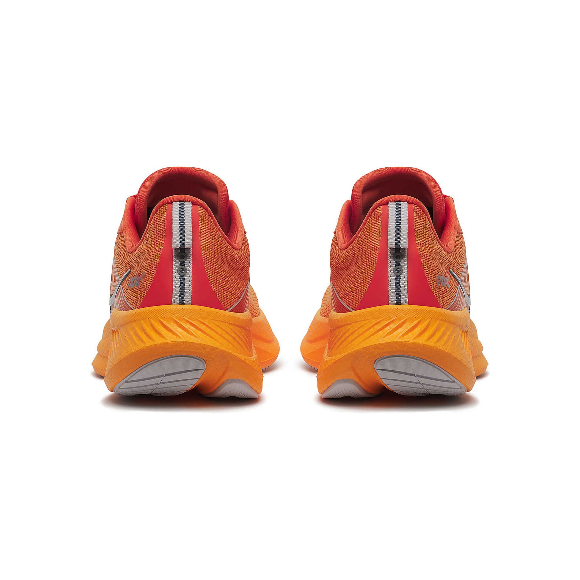 Saucony