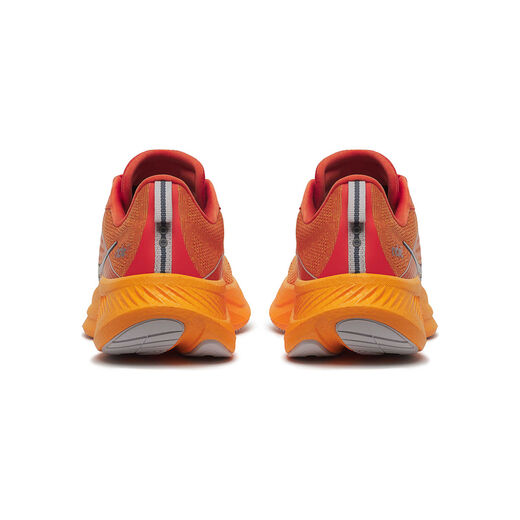 Saucony