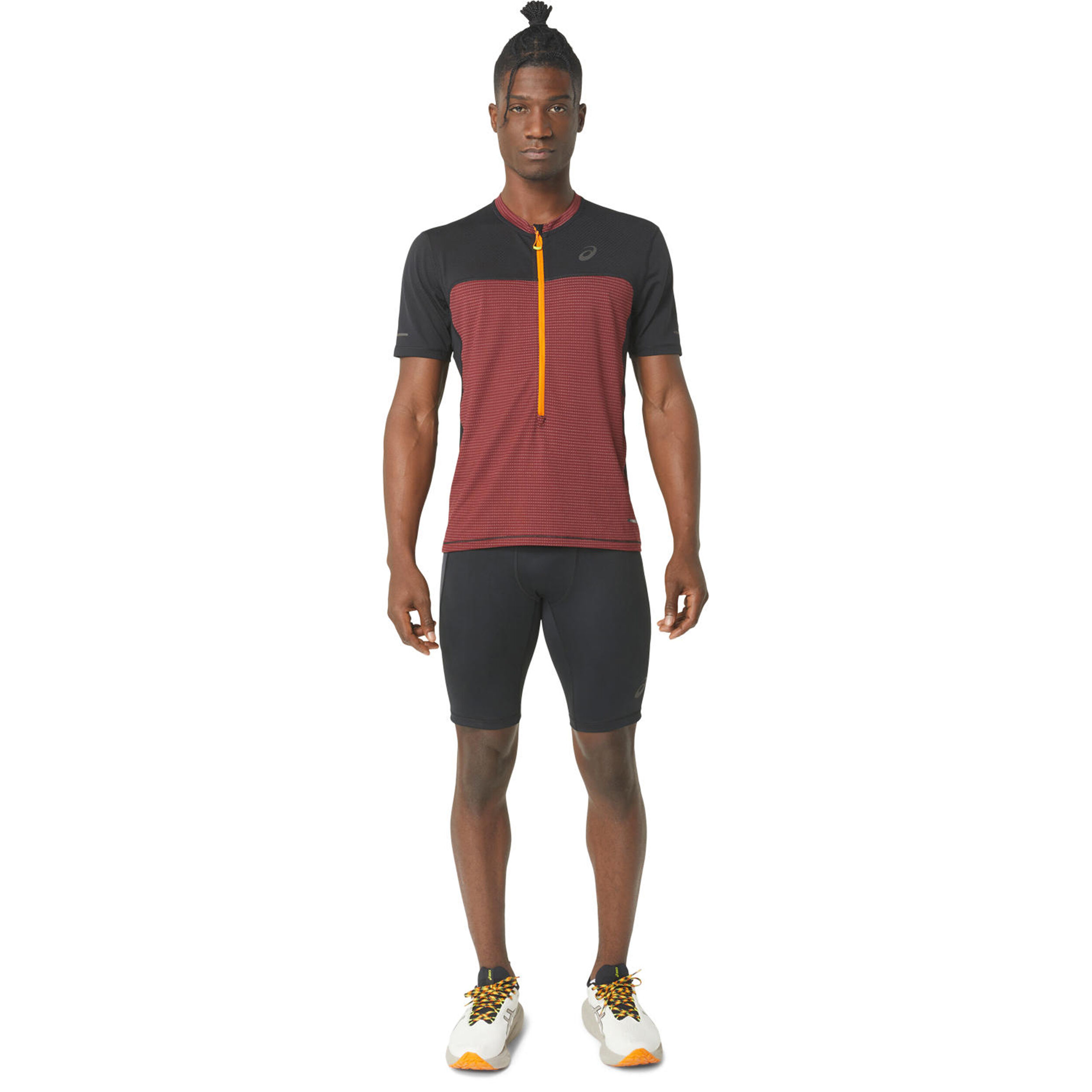 靴・ブーツ・サンダルその他 asics man coat graphic tee 2041A304021 Buy ASICS Fujitrail Running Shirt Men Dark Red, Black online