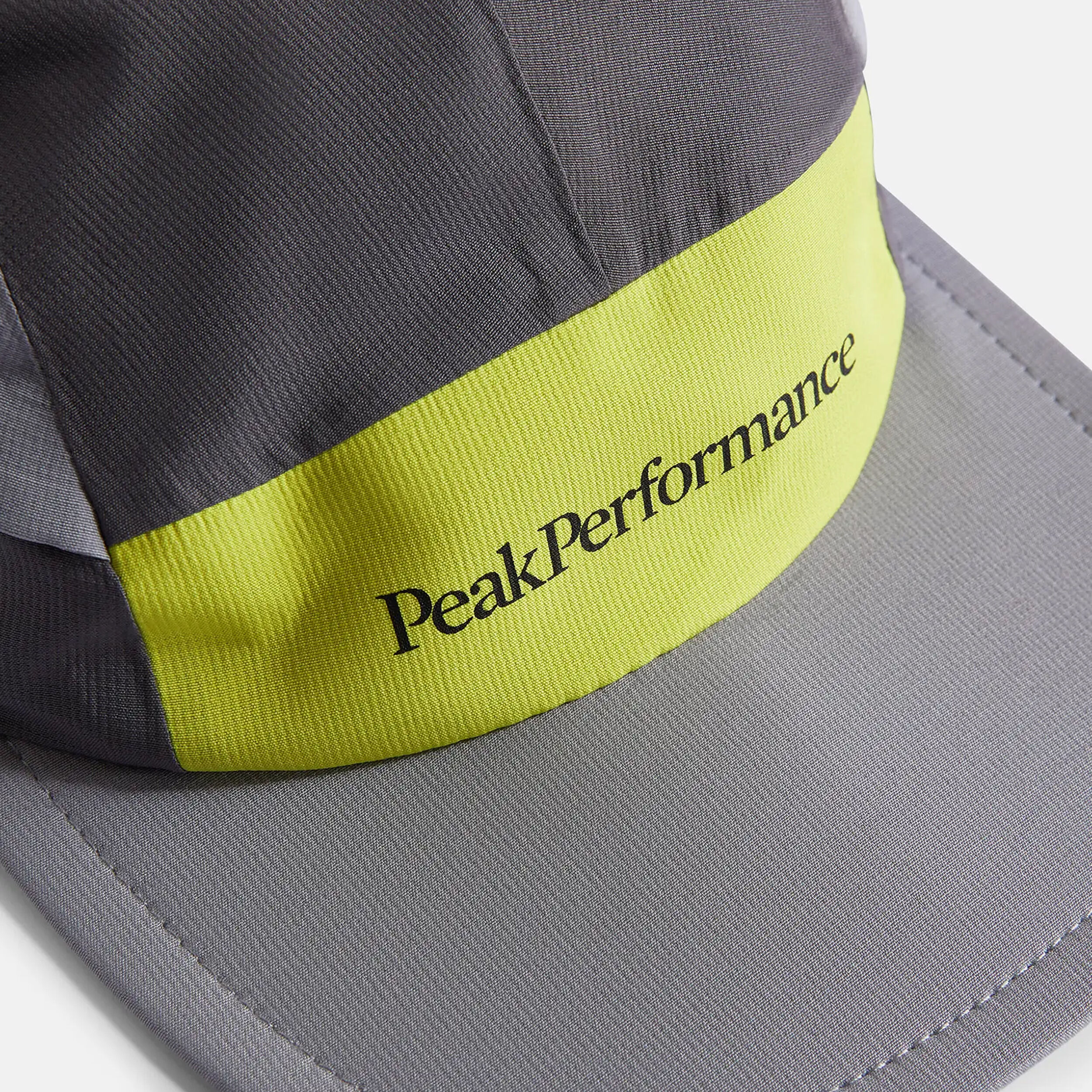 Peak performance caps discount