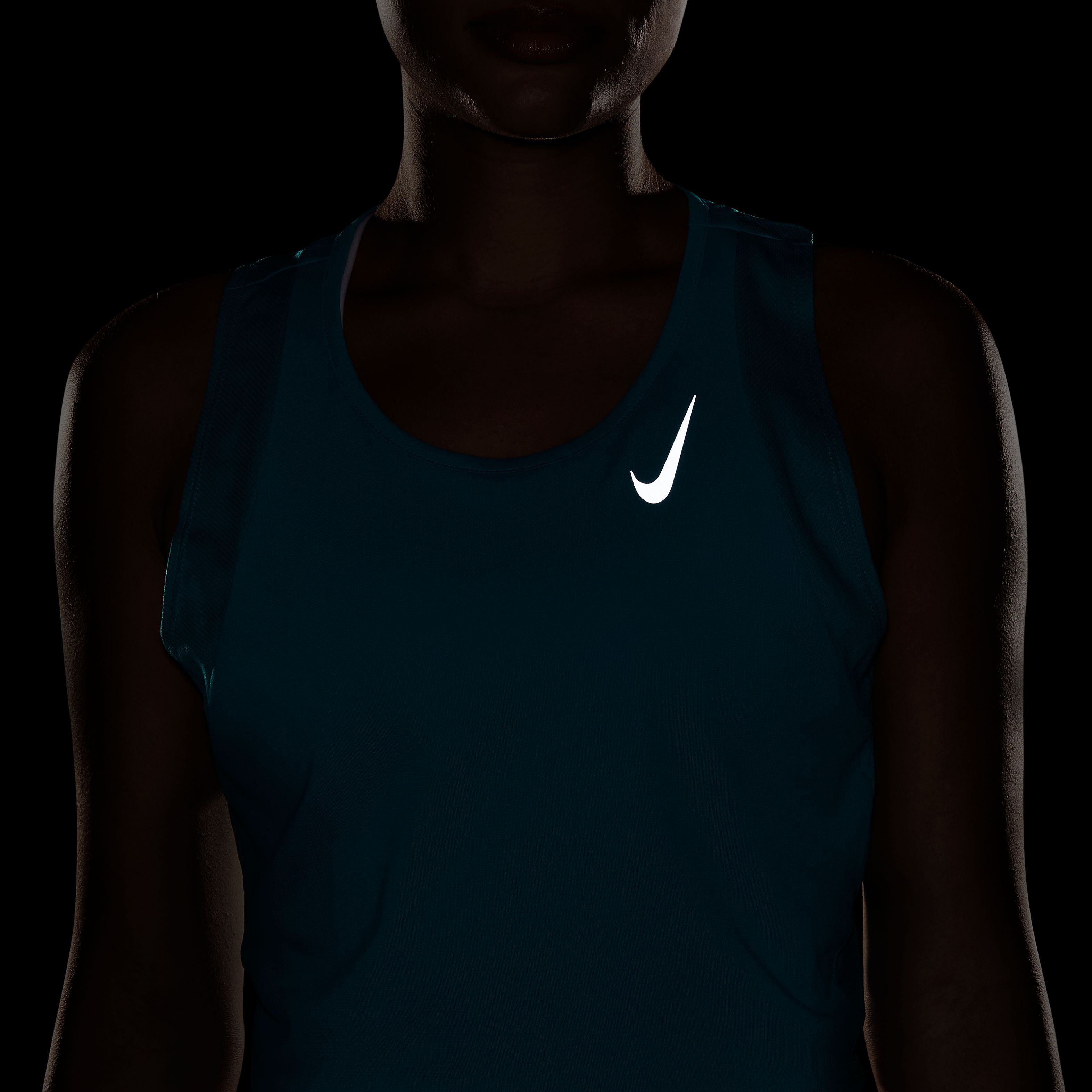 nike plus tank