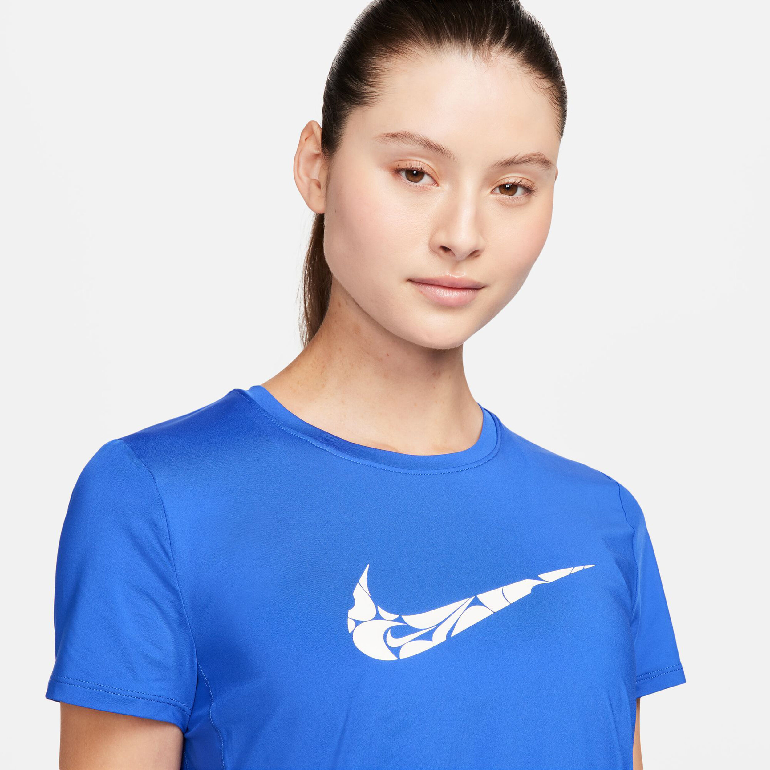 womens nike tees