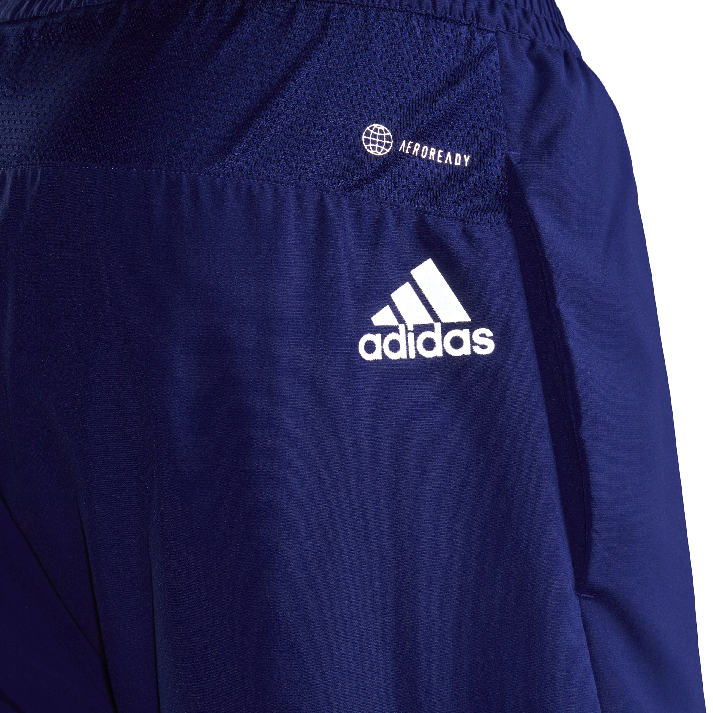 Tiro 17 hotsell woven short