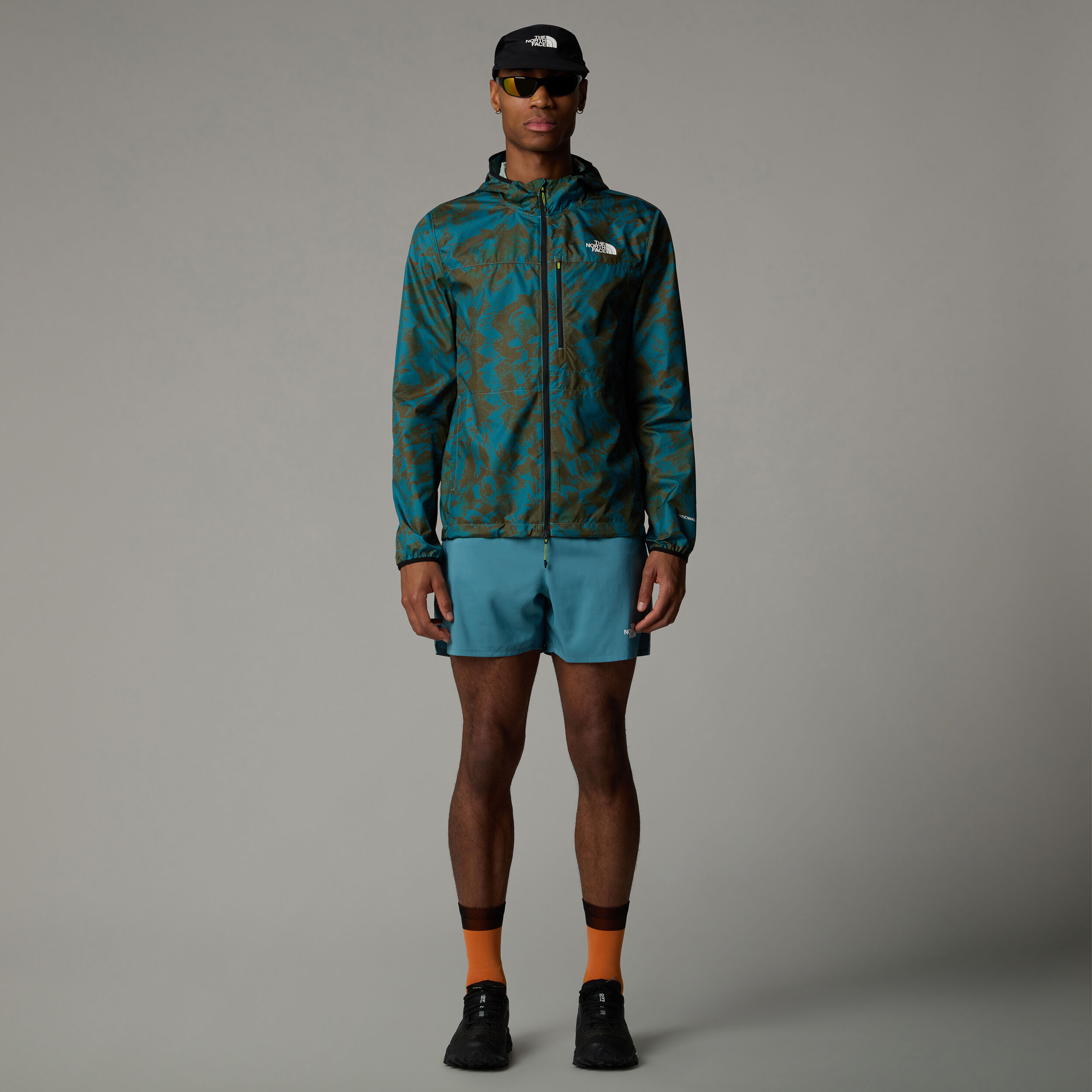 Buy The North Face Higher Run Wind Running Jacket Men Multicoloured online Running Point COM