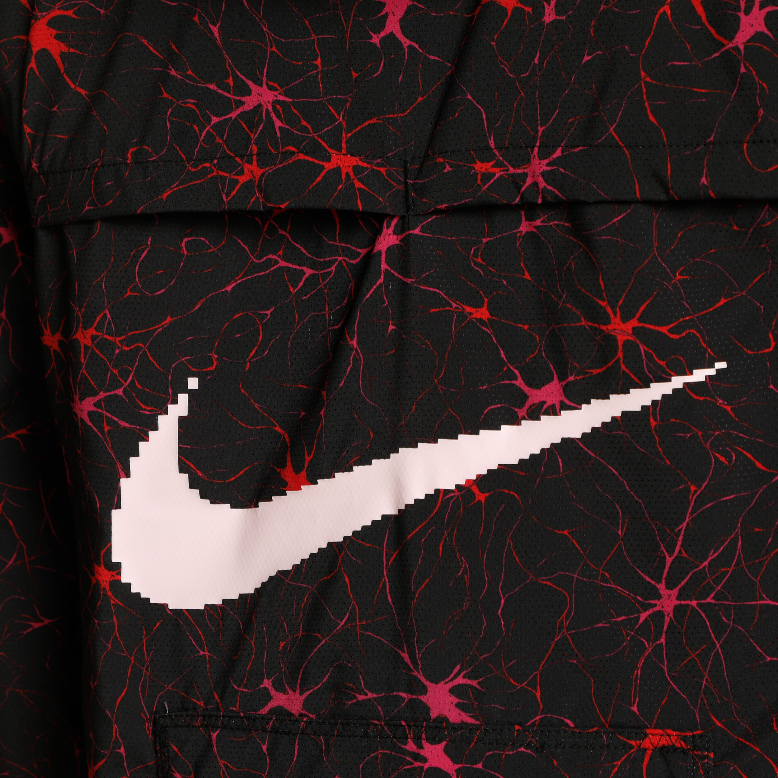 Nike zonal aeroshield energy solstice hotsell