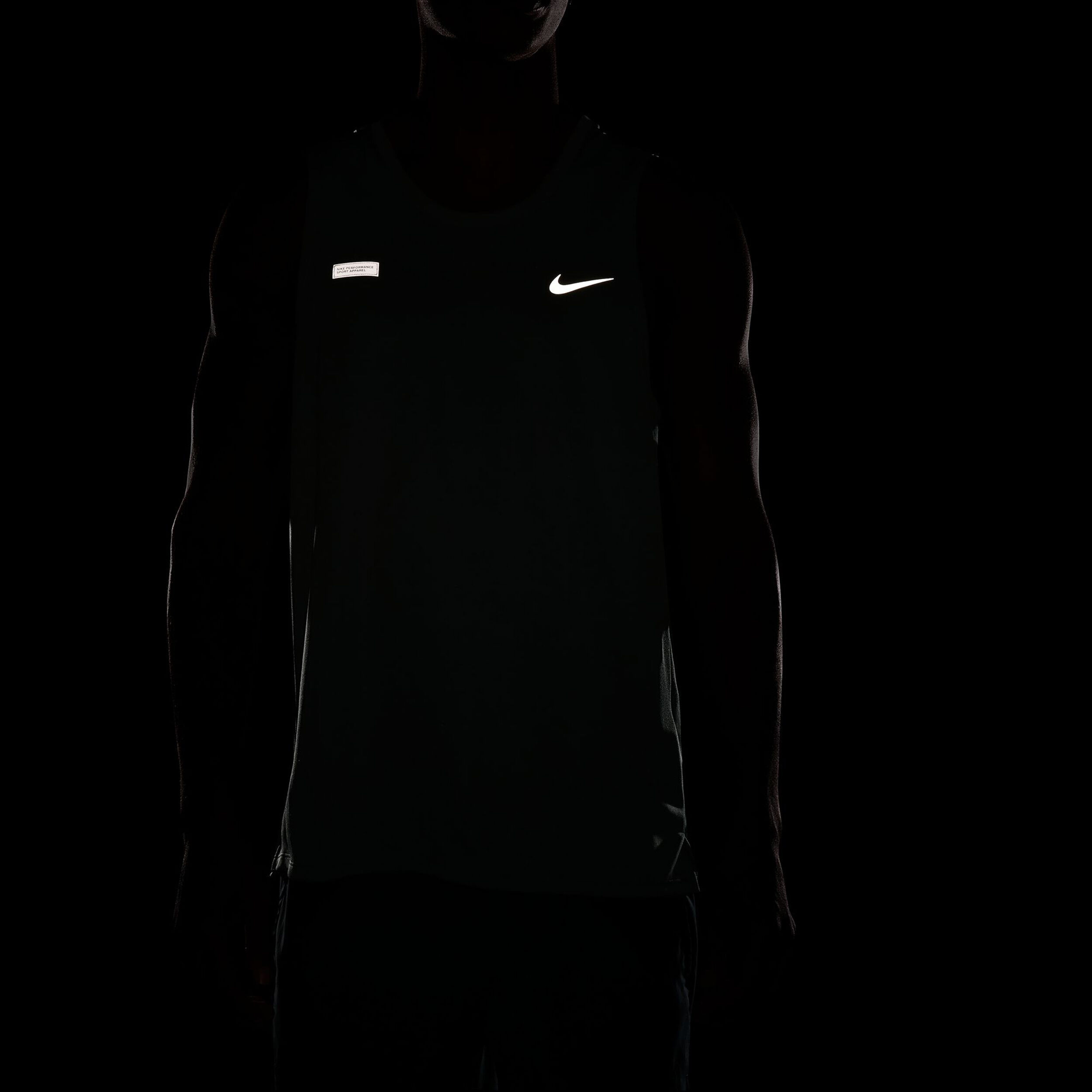 Buy Nike Dri Fit Miler Flash Running Shirt Men Olive online Running Point COM