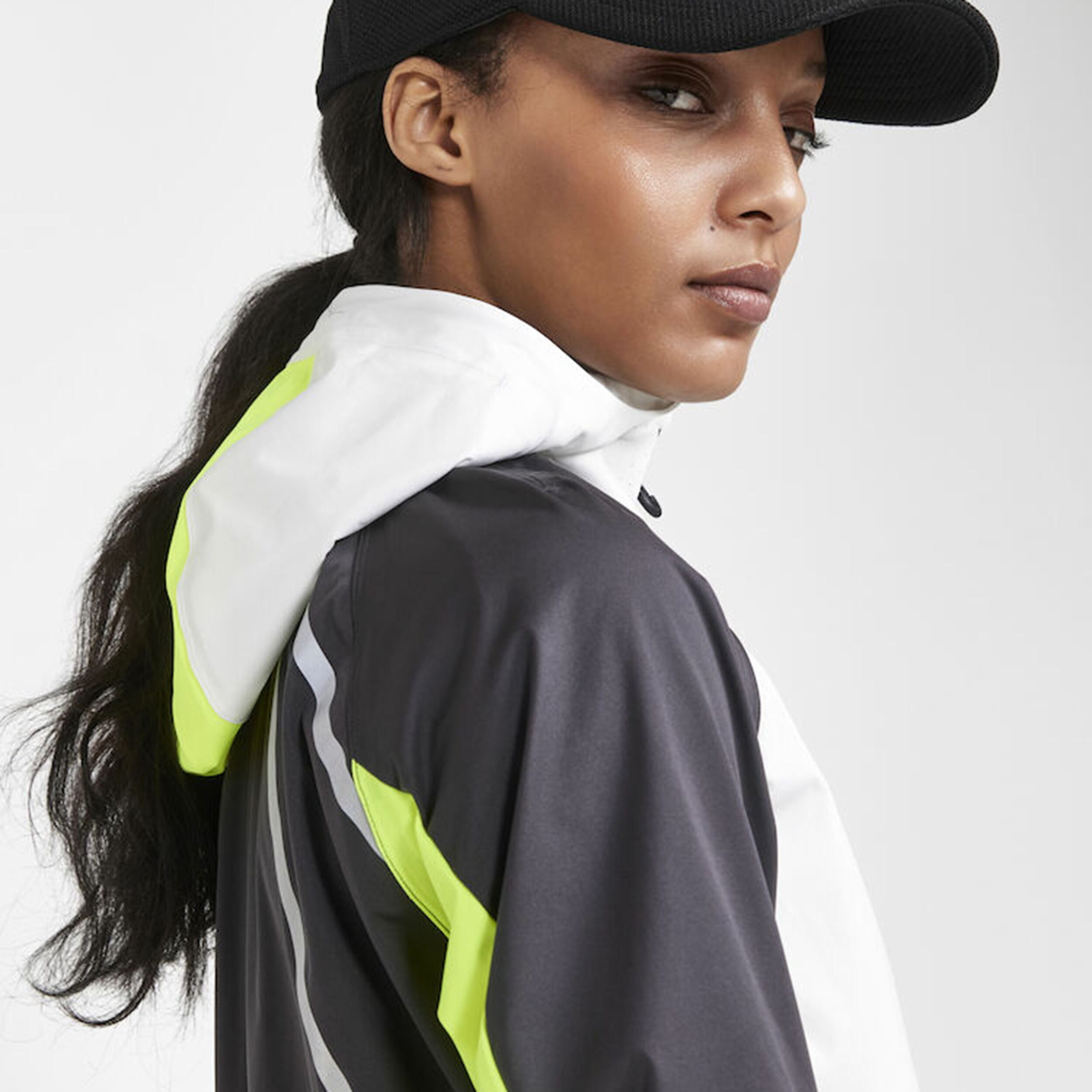 Nike pro running jacket deals