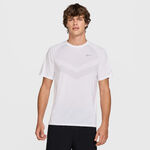 Nike Clothing Nike Stride Running shirt Men - white