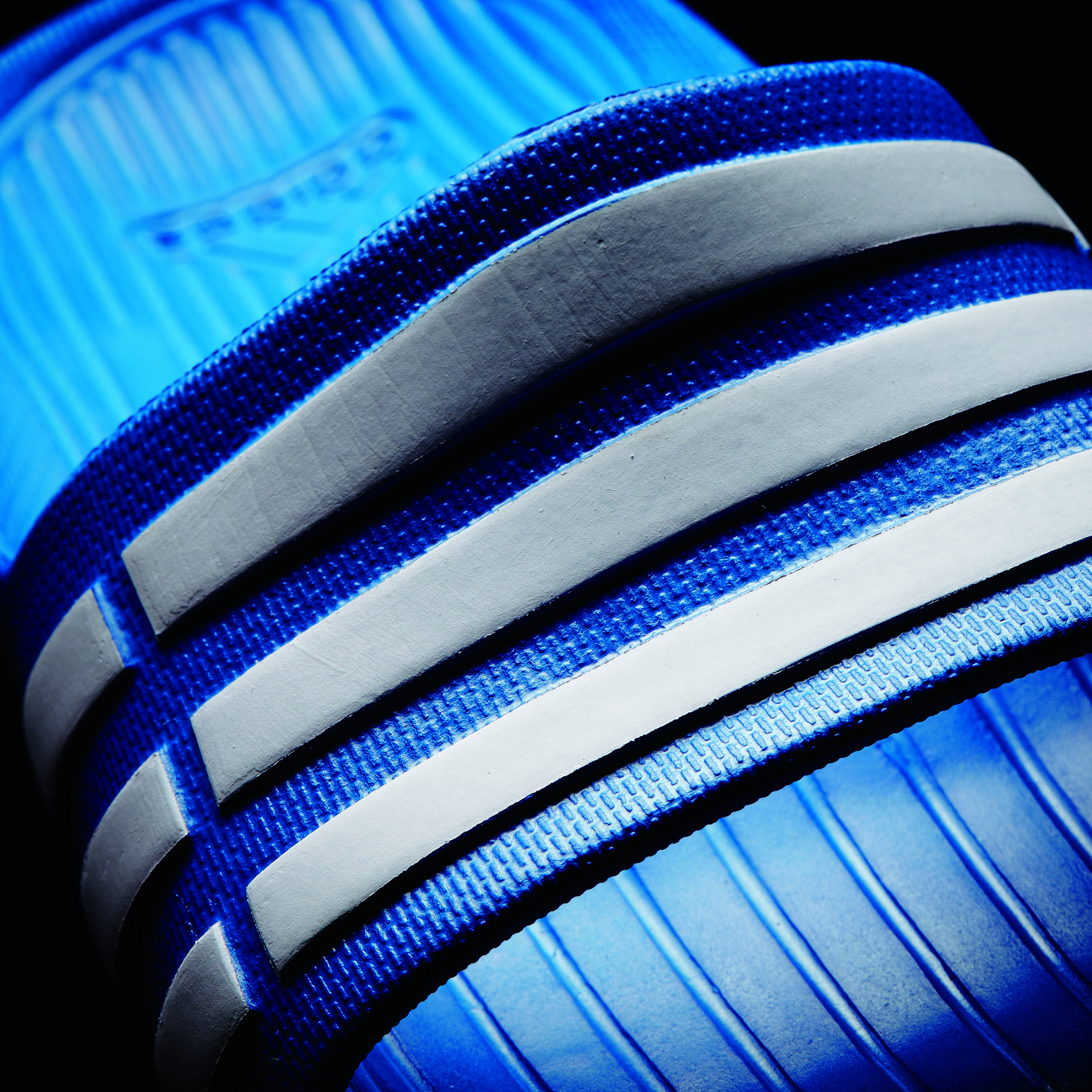 Adidas duramo deals junior sliders