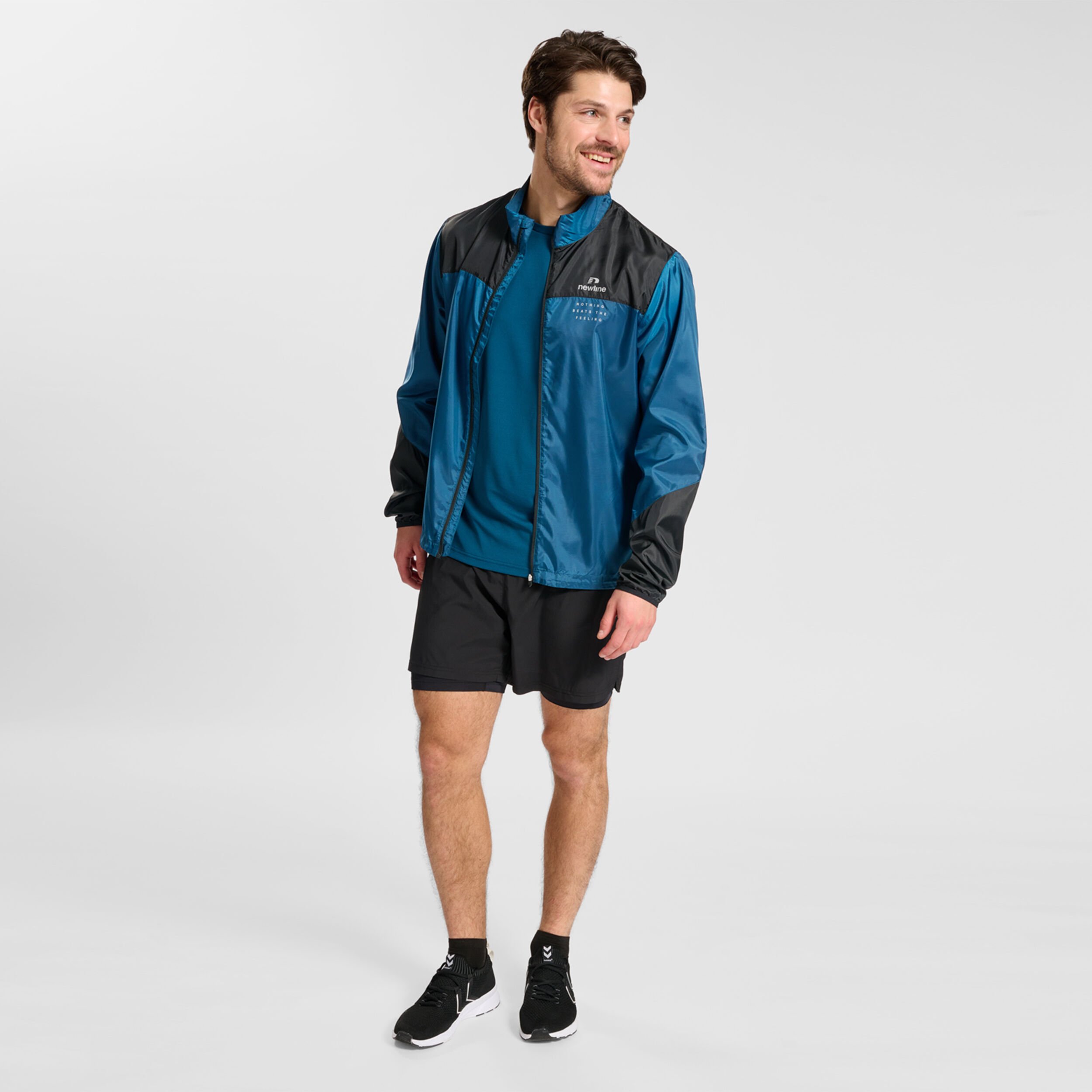 Buy Newline Denton Jacket Running Jacket Men Blue online Running