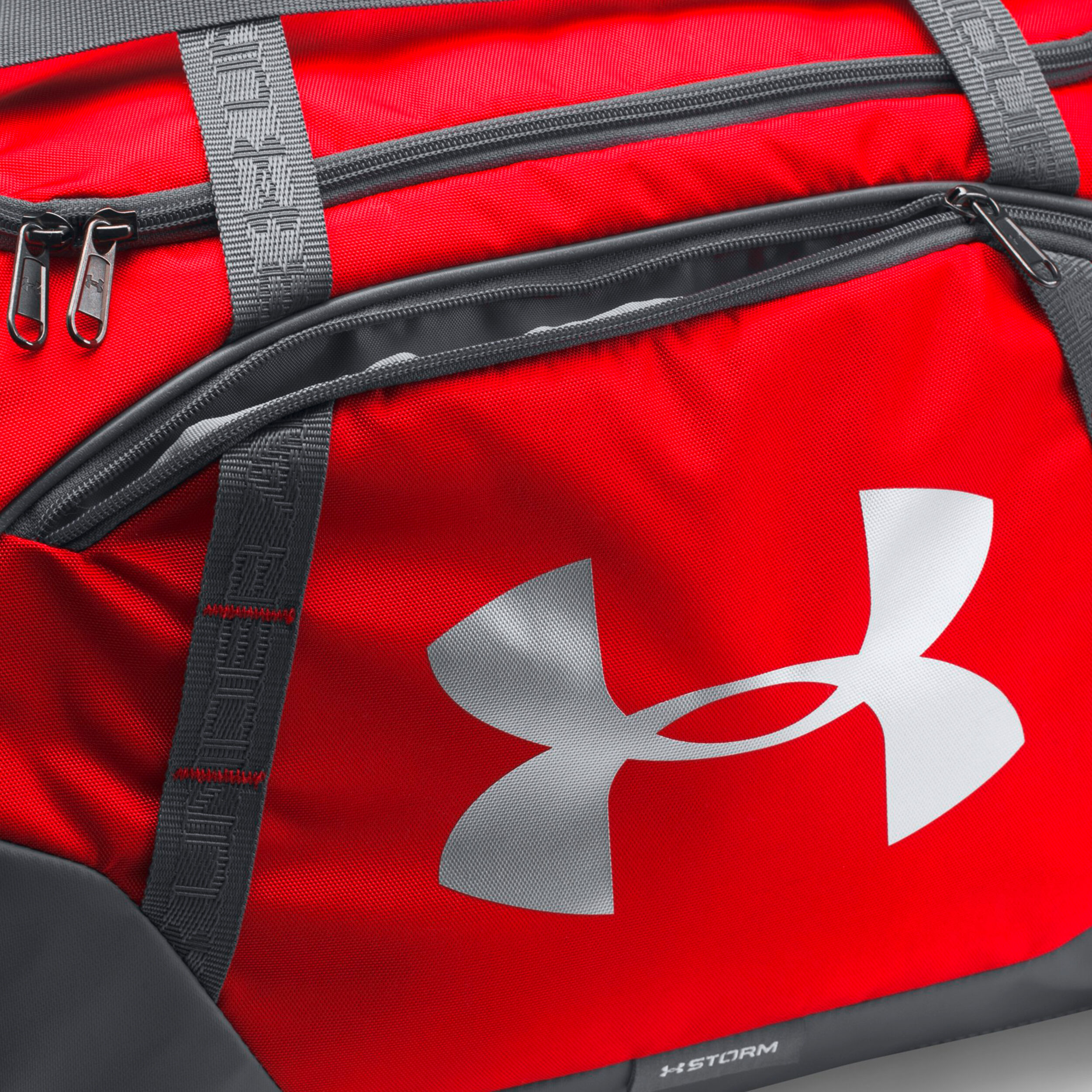 Buy Under Armour Undeniable Duffle 3.0 Sports Bag Red Grey online